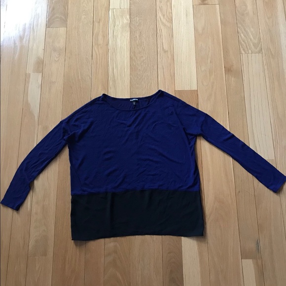 Express Sweaters - Express sweater with decorative hem